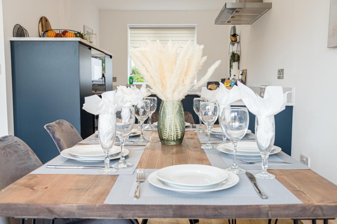 Denmark House By Grandeur Property Βίλα Poole Εξωτερικό φωτογραφία