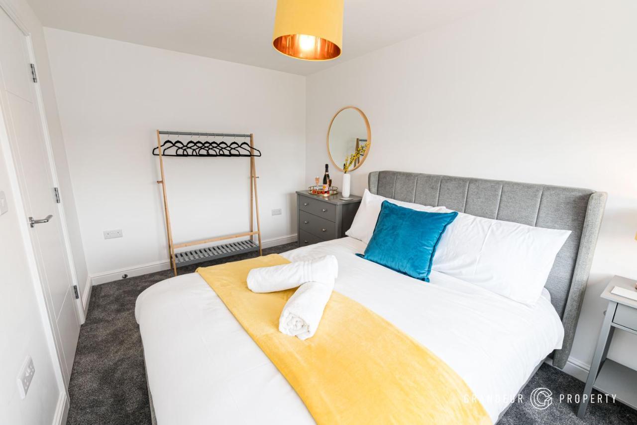 Denmark House By Grandeur Property Βίλα Poole Εξωτερικό φωτογραφία